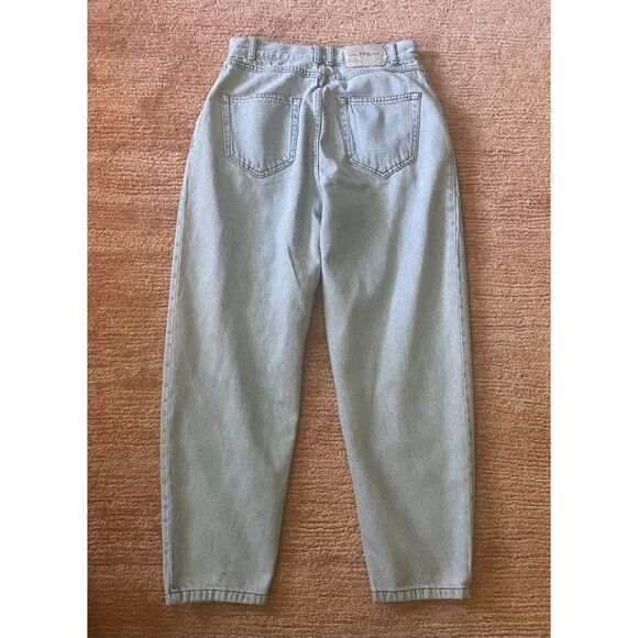 TFS Twentyfourseven Women’s High Rise Mom Jeans Blue Light Wash S/M - Picture 7 of 8